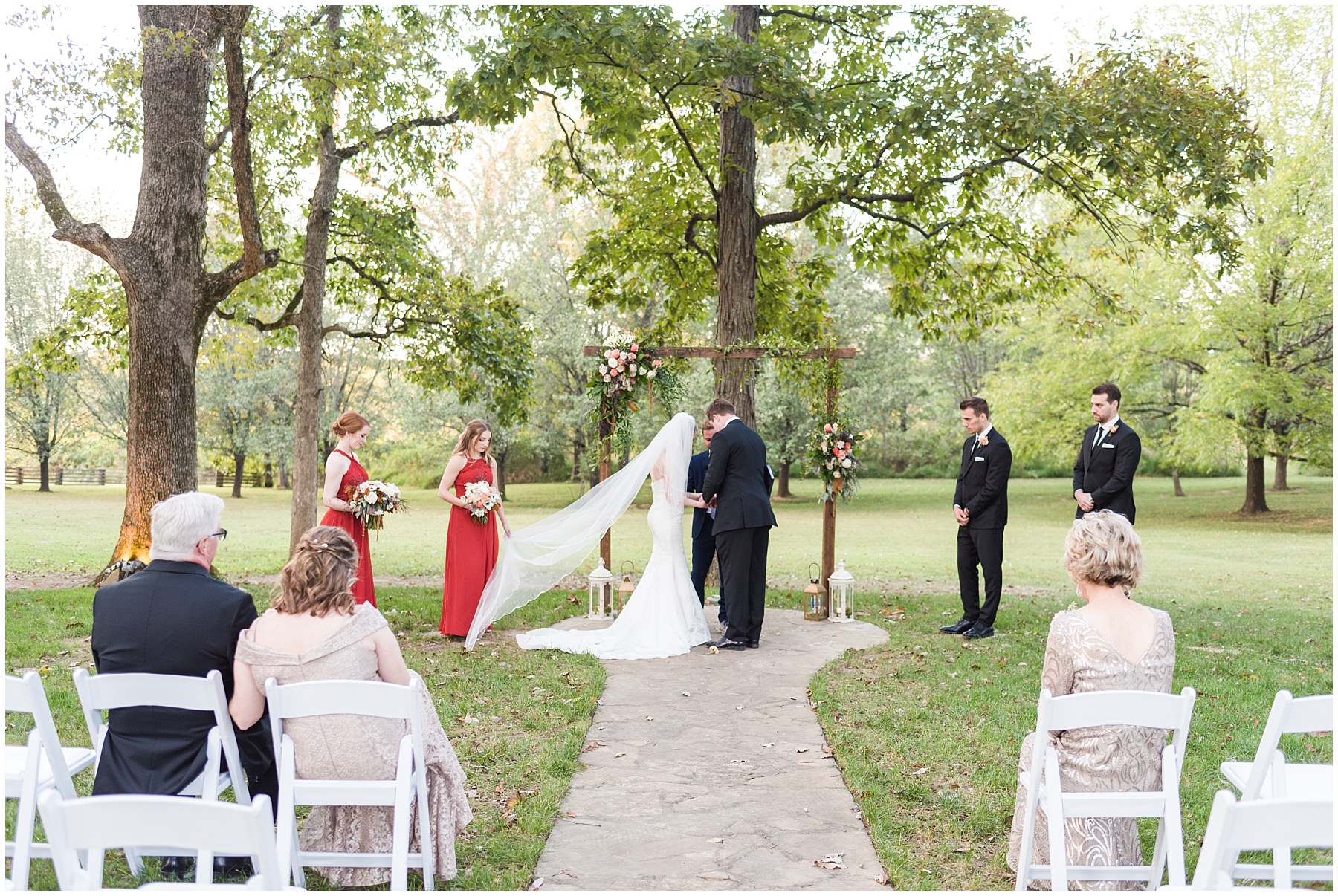 Wedding photography at Iriswoods in Mt Juliet, TN